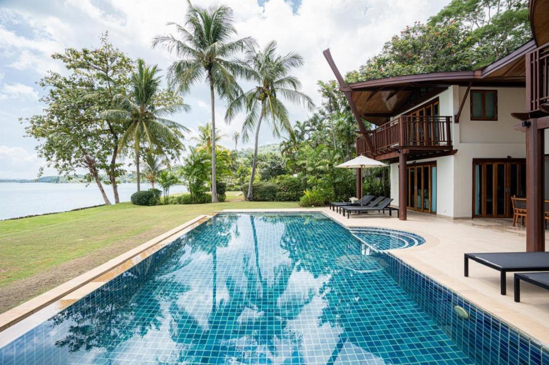 5 Bedroom Grand Beachfront Pool Villa، Barcelo Coconut Island 15/18