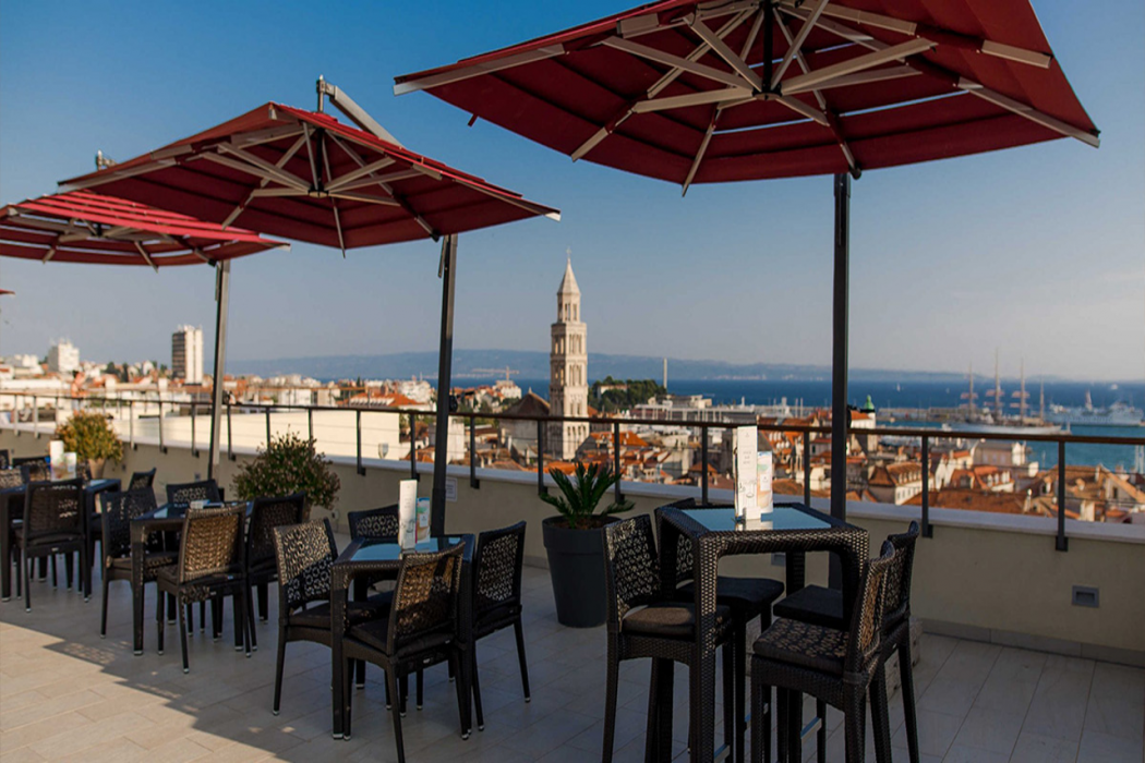 Cornaro Hotel 14/50