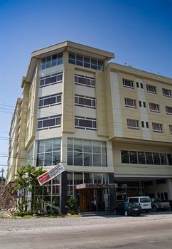 East View Hotel 1/20