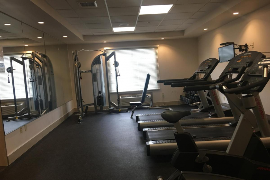 Days Inn & Suites by Wyndham Fort Saskatchewan 22/24