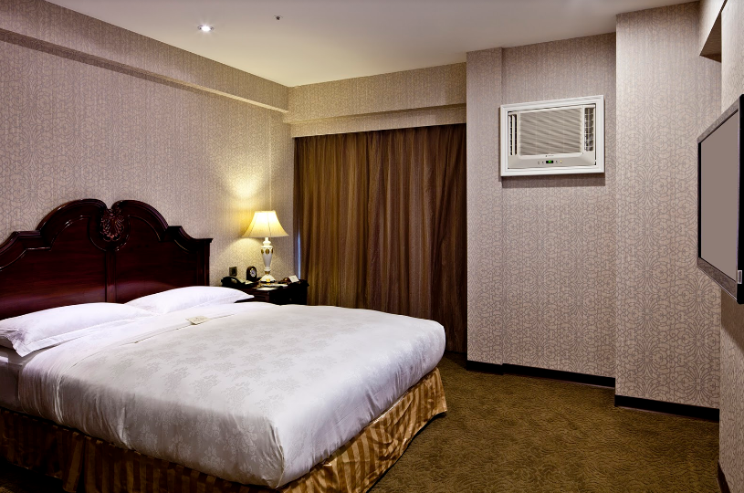 ROYAL SUITE
