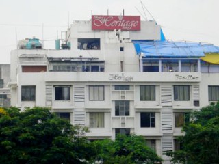 HOTEL HERITAGE 2001 1/26