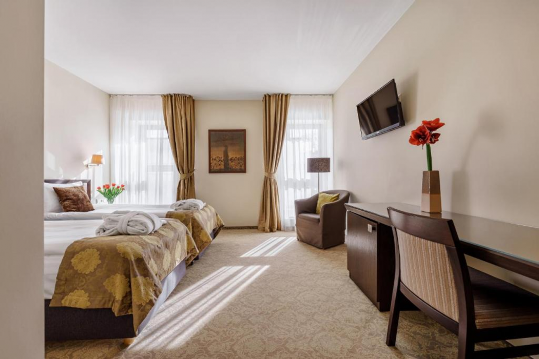 Hotel Euterpe 9/44