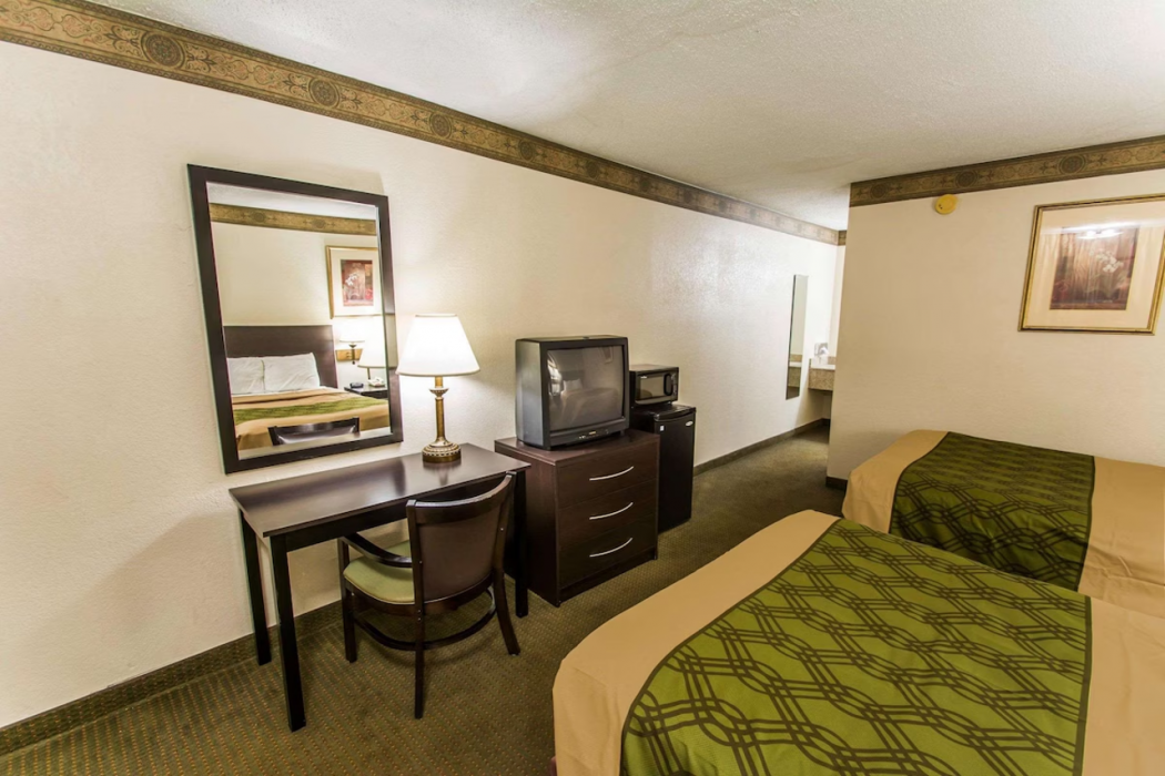 Econo Lodge Jacksonville South FL 9/22