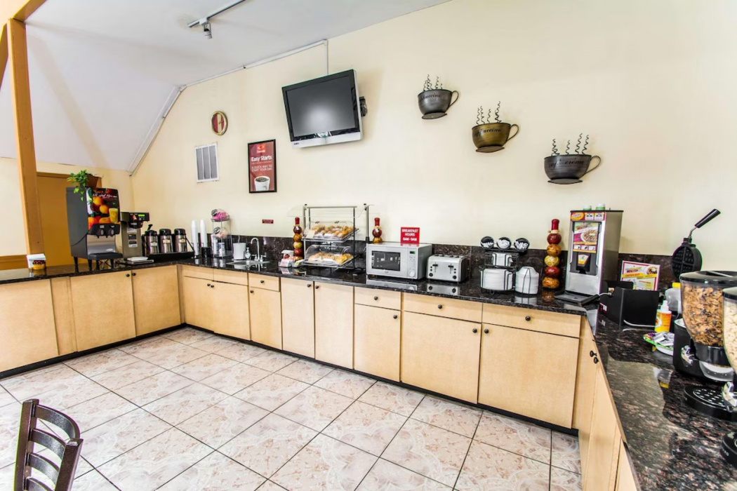 Econo Lodge Jacksonville South FL 12/22