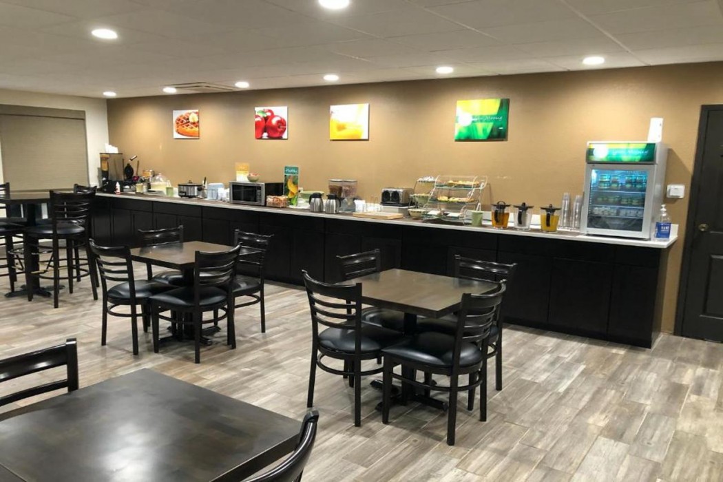 Quality Inn & Suites Paragould 6/19