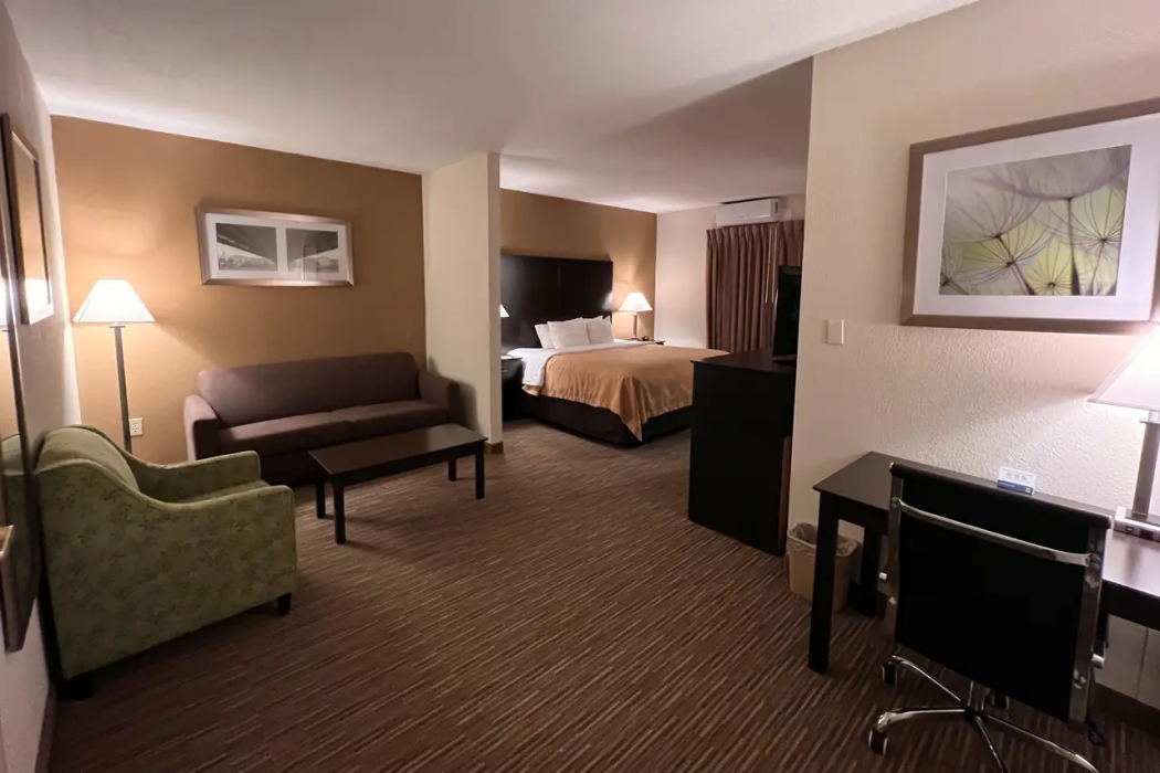 Quality Inn & Suites Paragould 5/19