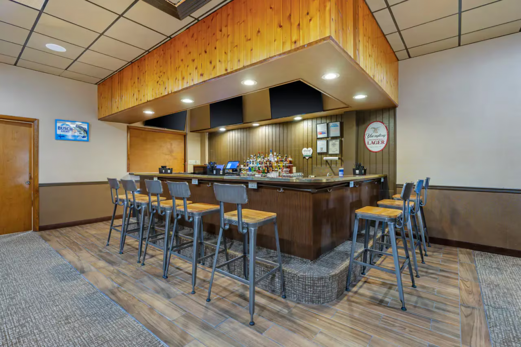 Comfort Inn & Suites Triadelphia - Wheeling 22/38
