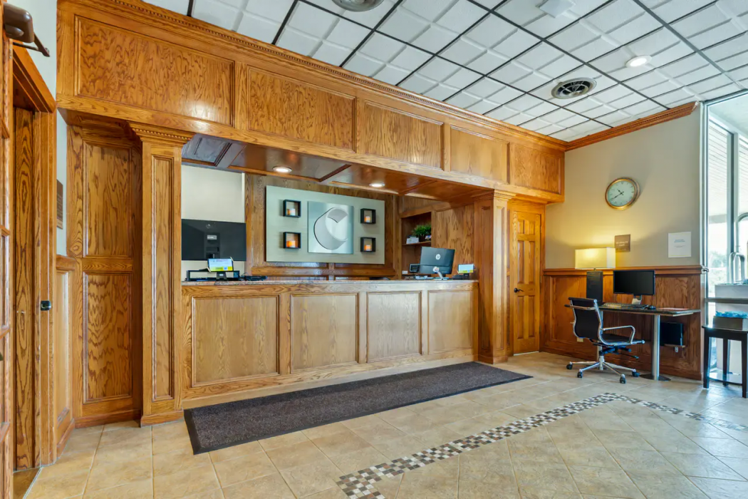 Comfort Inn & Suites Triadelphia - Wheeling 5/38