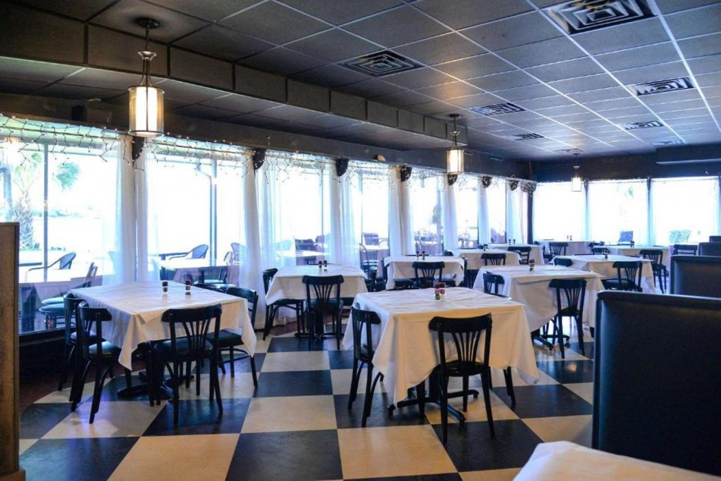 Quality Inn & Suites Gulf Breeze Bayside near Pensacola Beach 15/33