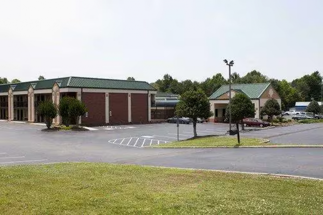 Quality Inn Morganton Southeast 1/34