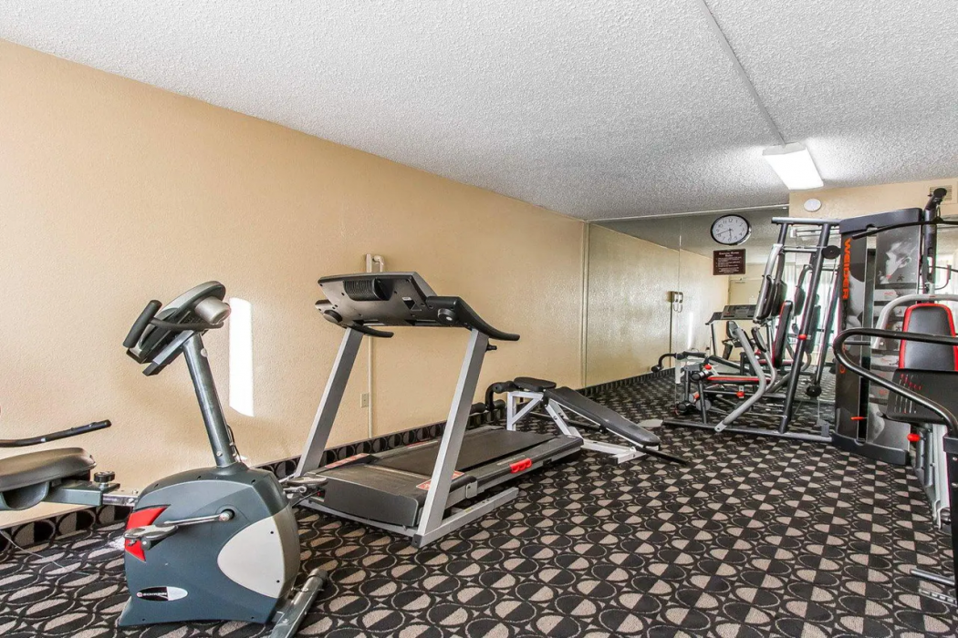 Quality Inn Ada near University 26/43