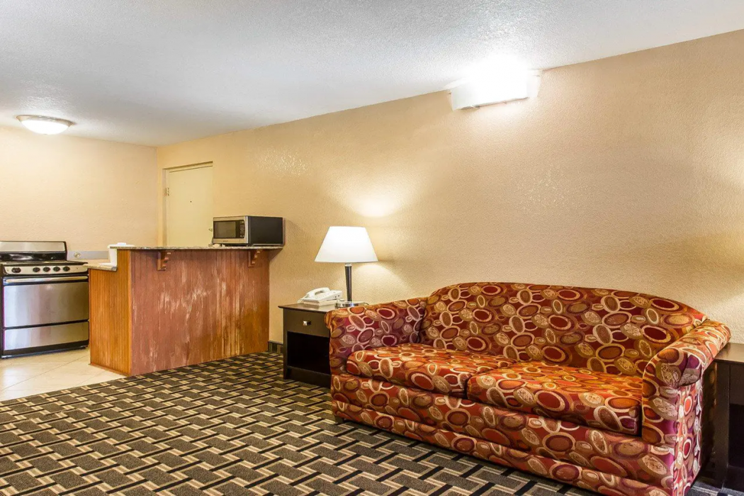 Quality Inn Ada near University 14/43