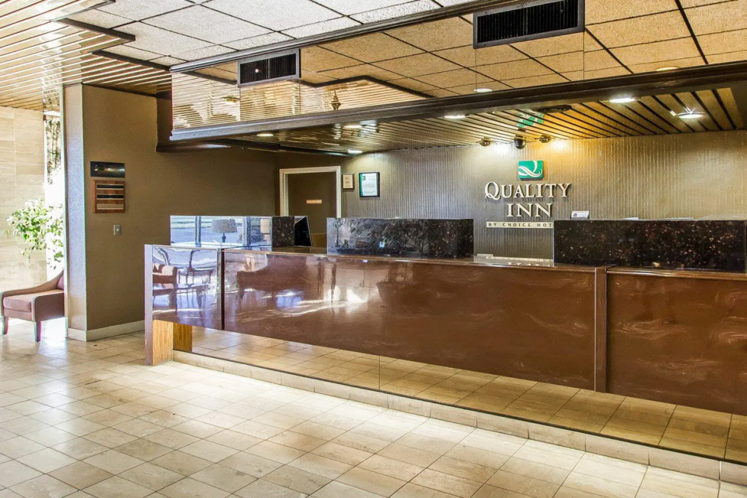 Quality Inn Ada near University 6/43