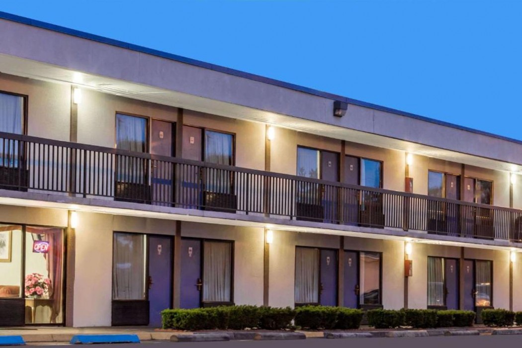 Knights Inn Fredericksburg 4/13