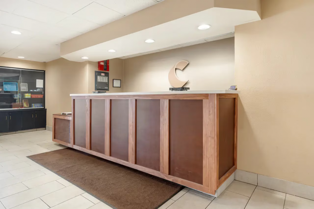 Comfort Inn Ebensburg, PA 7/49