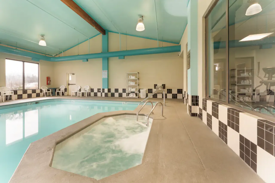 Comfort Inn Ebensburg, PA 40/49