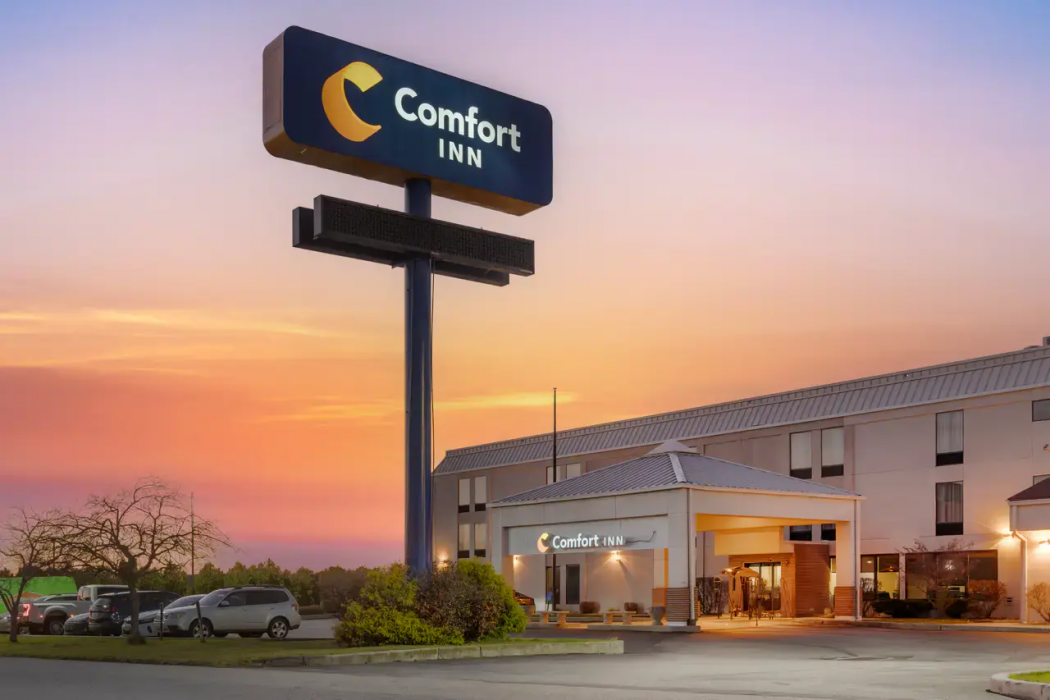 Comfort Inn Ebensburg, PA 2/49