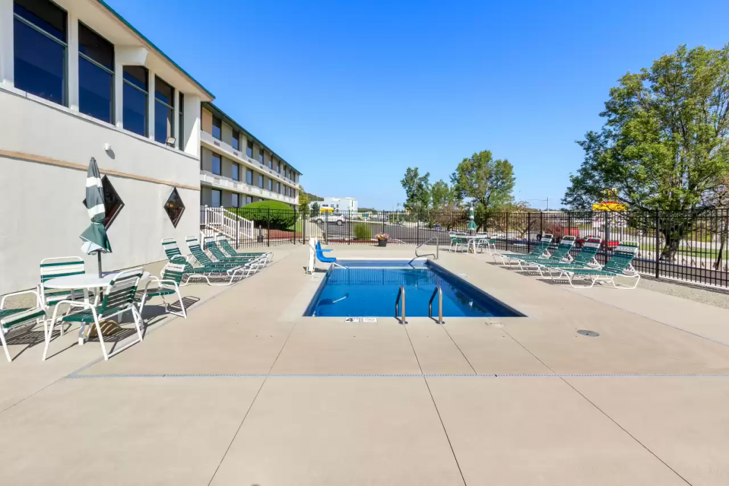 Comfort Inn Somerset 12/35
