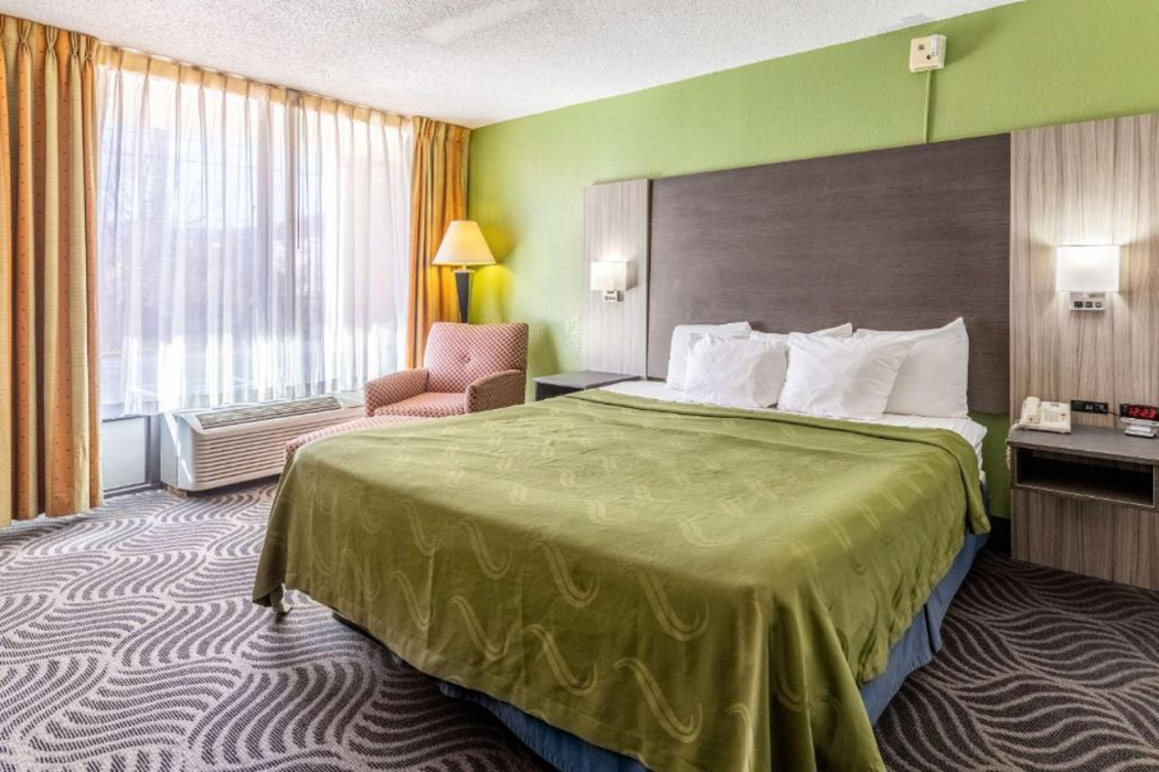 Quality Inn Newport TN 13/33