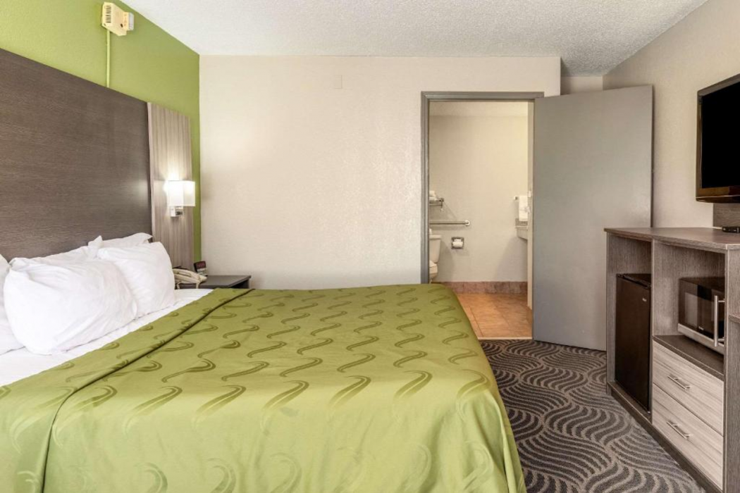 Quality Inn Newport TN 14/33