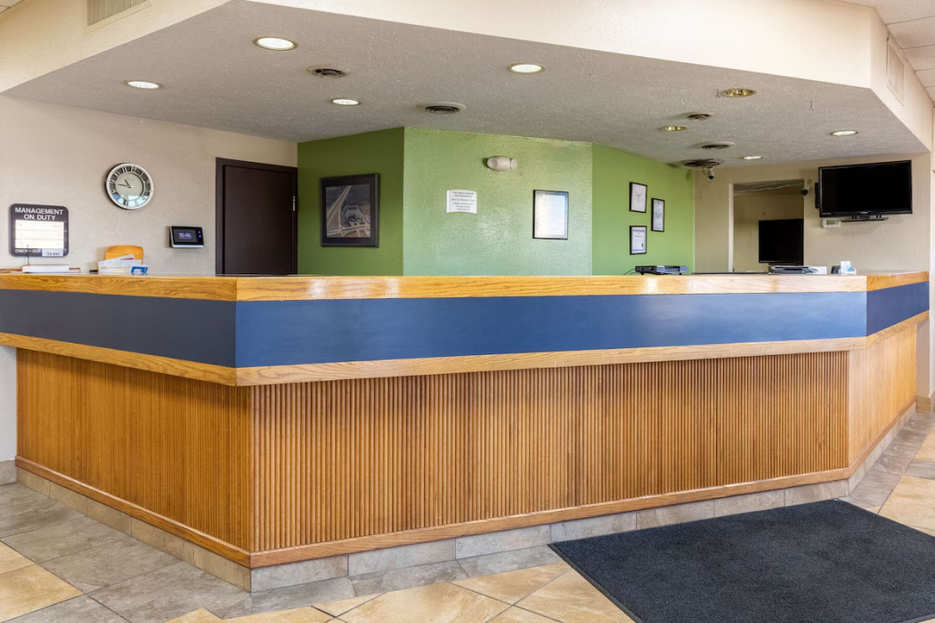 Quality Inn Newport TN 4/33