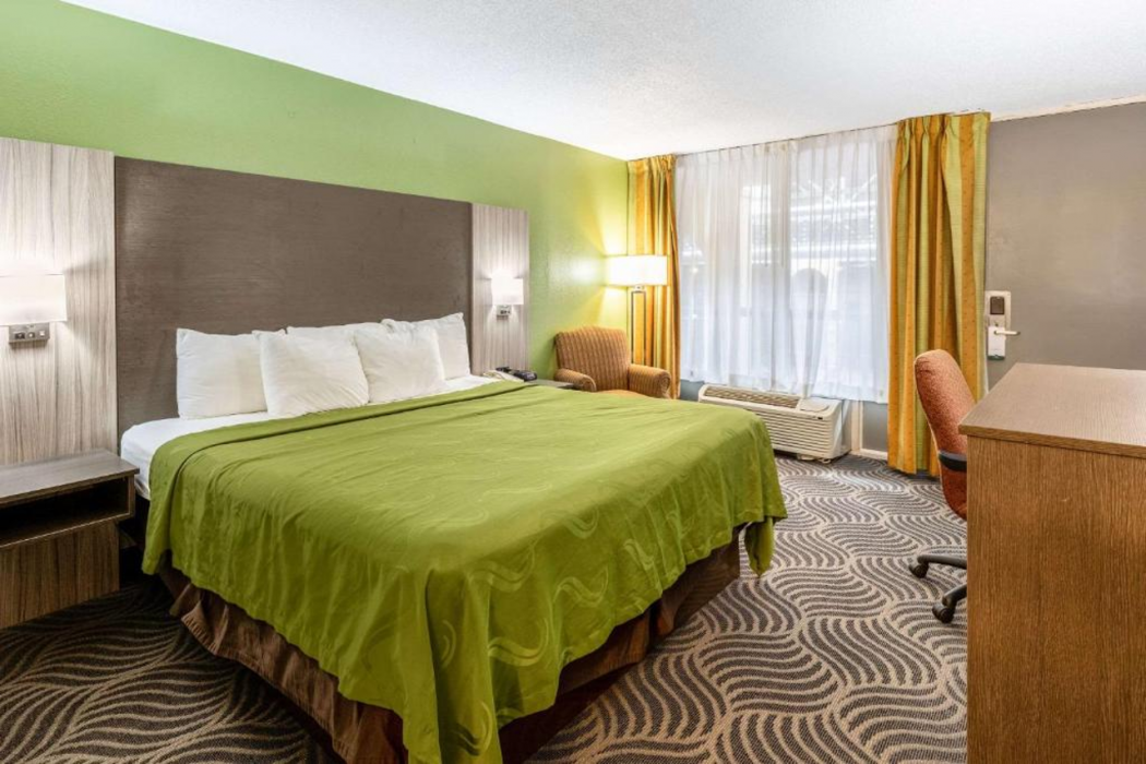 Quality Inn Newport TN 15/33