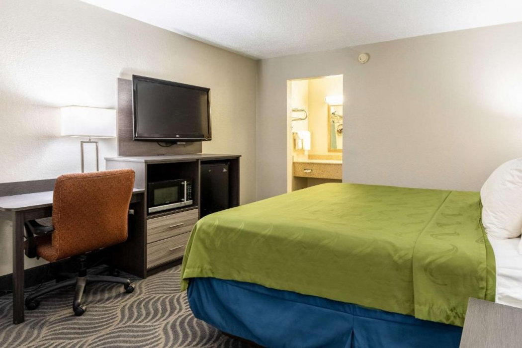 Quality Inn Newport TN 17/33