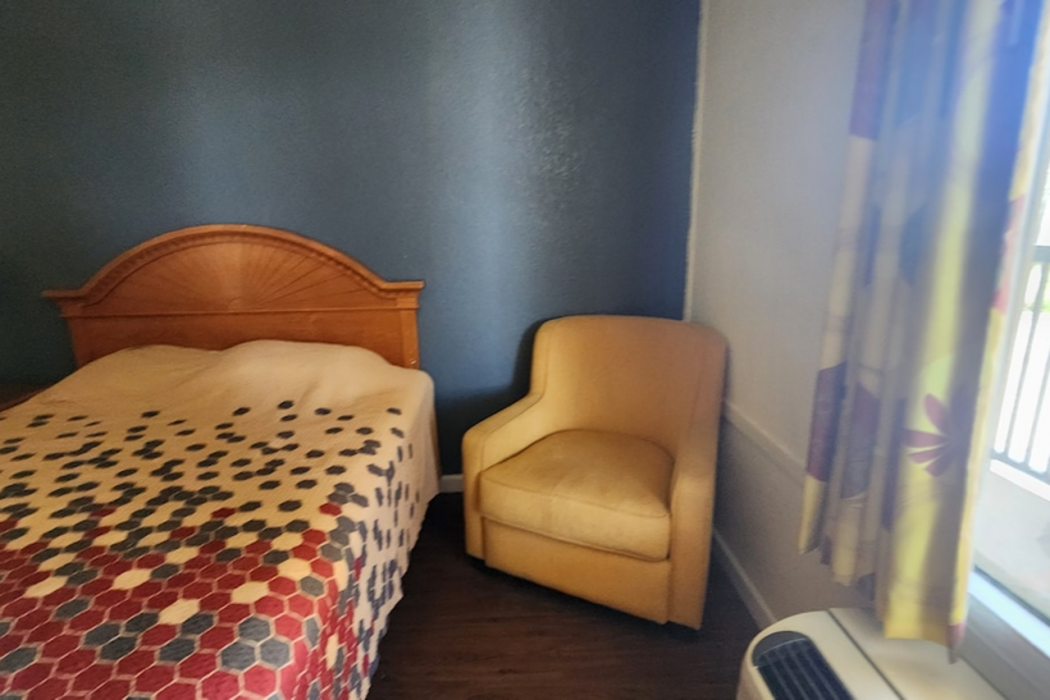 Eco Inn Suites by Hotel O Baytown 8/20