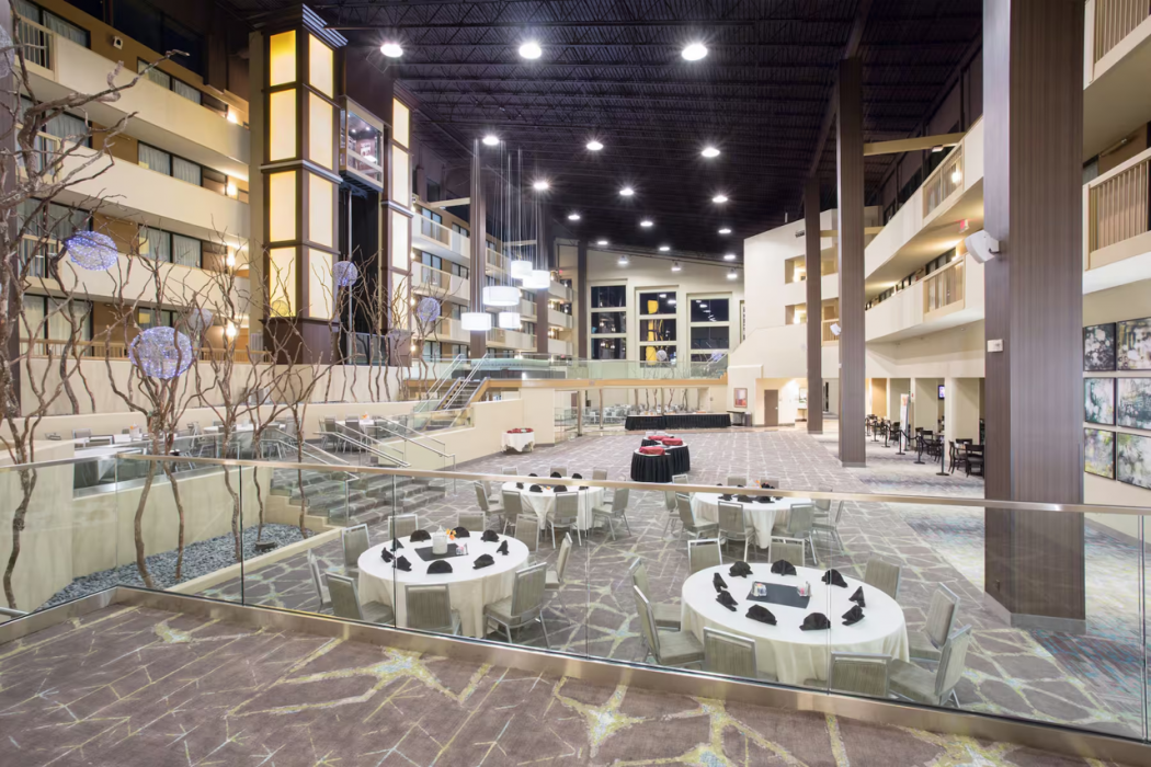 Wyndham Grand Executive Center Little Rock Airport 10/66