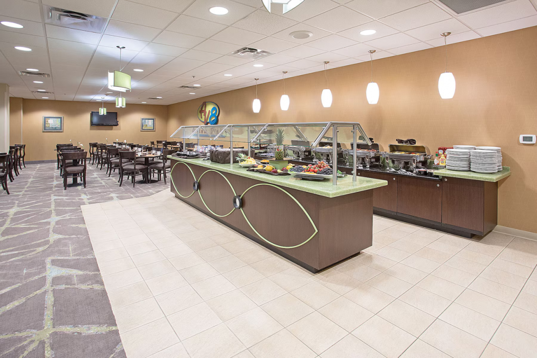 Wyndham Grand Executive Center Little Rock Airport 46/66