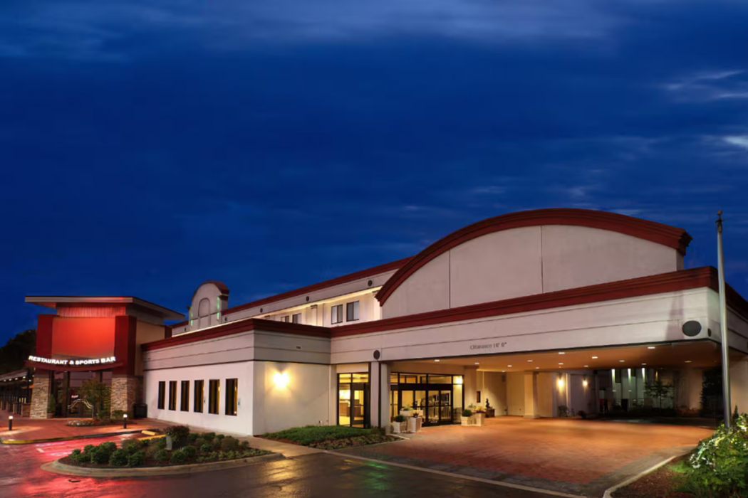 Wyndham Grand Executive Center Little Rock Airport 2/66