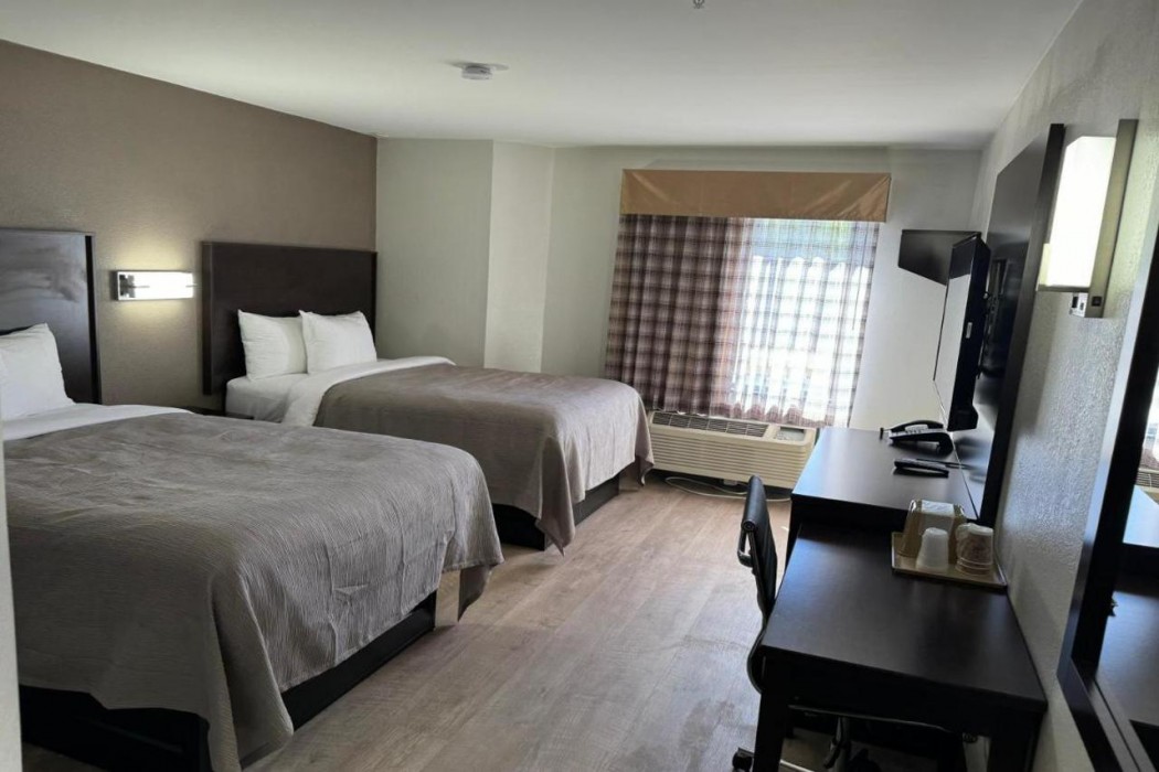 Quality Inn Lavonia, GA 7/30