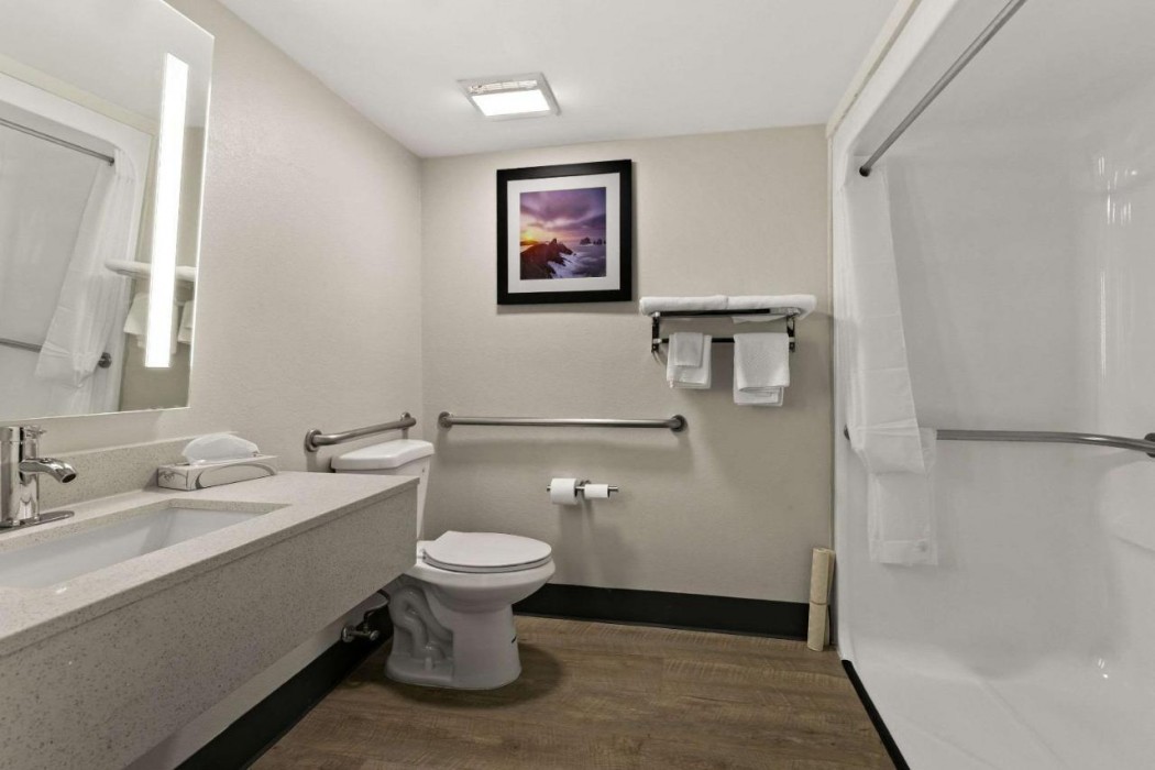 Quality Inn Lavonia, GA 12/30
