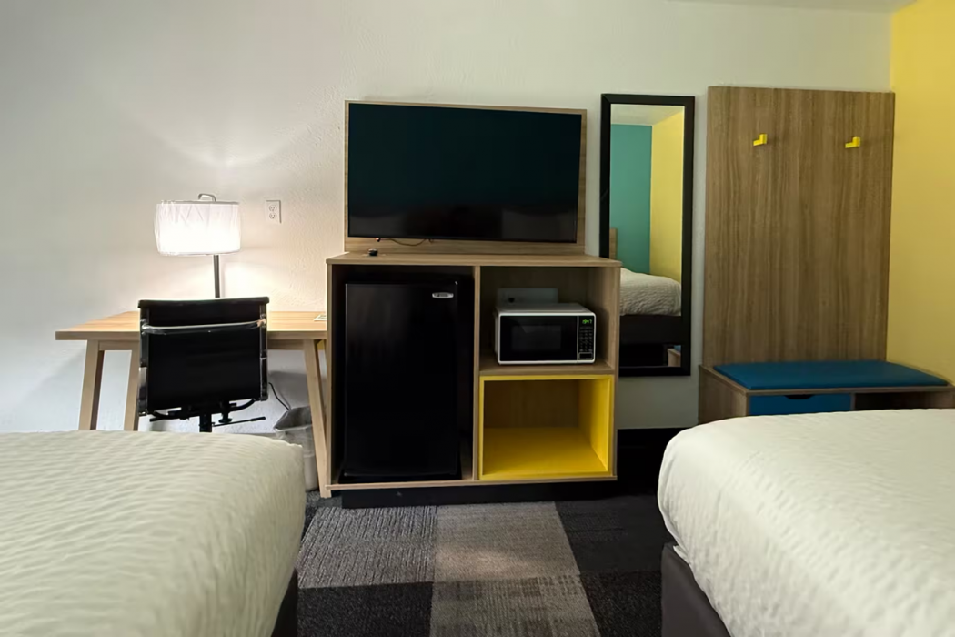 Days Inn by Wyndham Eglin AFB 8/20