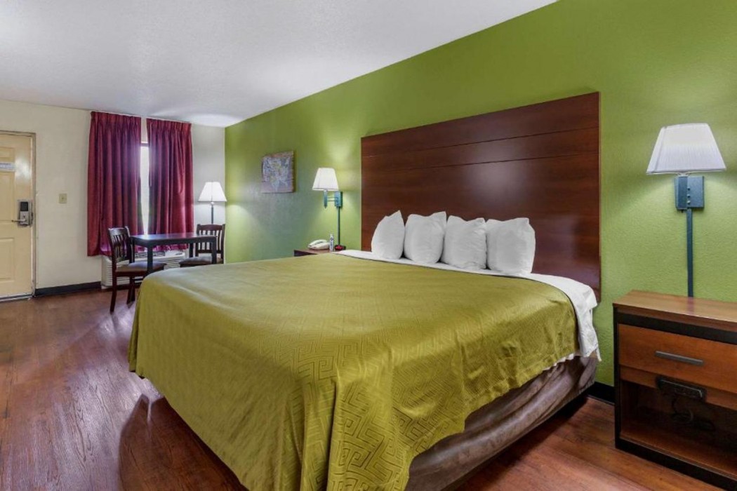 Econo Lodge Fayetteville, NC 14/31