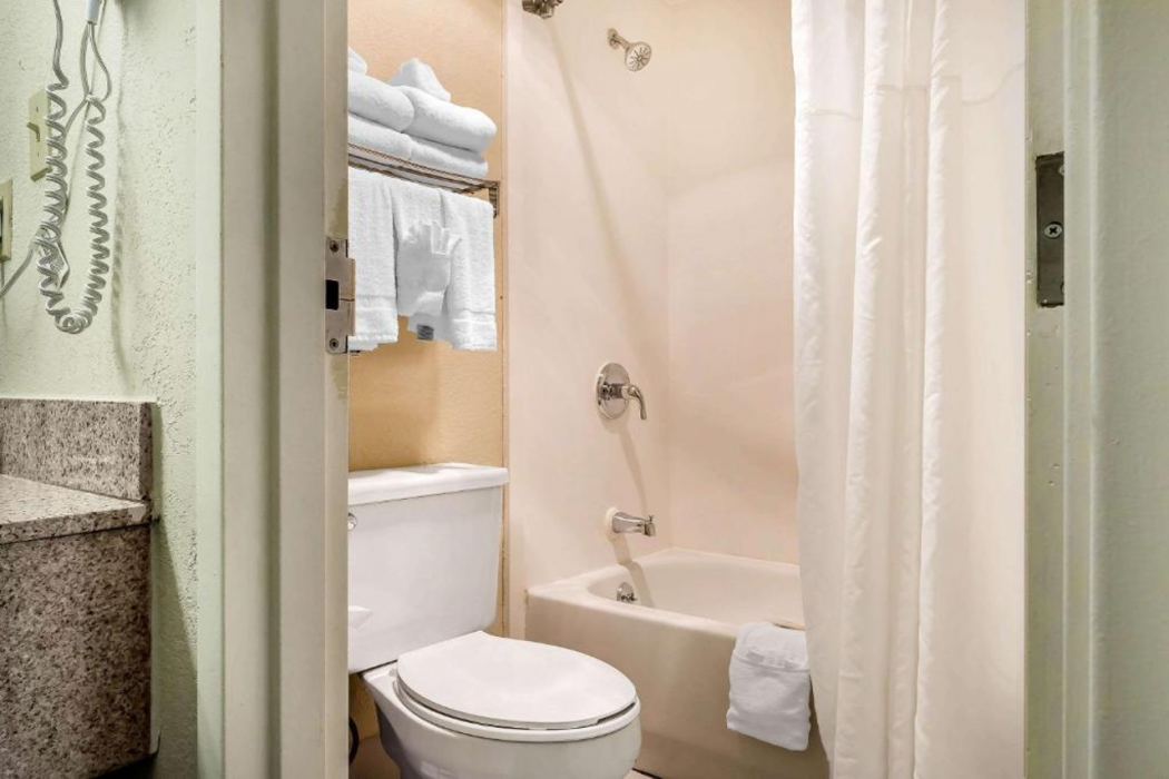 Quality Inn Culpeper VA 17/28