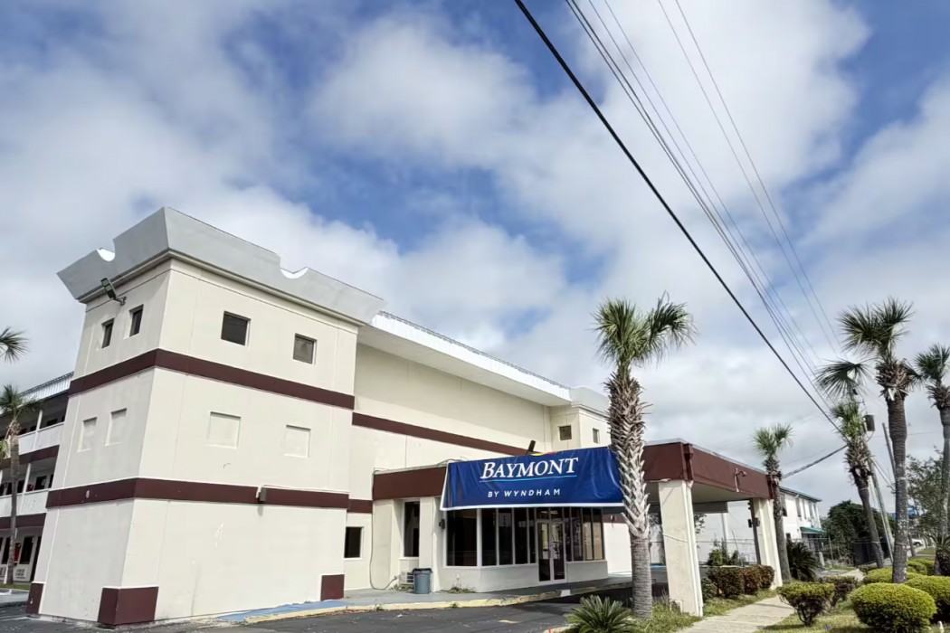 Baymont by Wyndham Pensacola NAS Corry Area 1/12