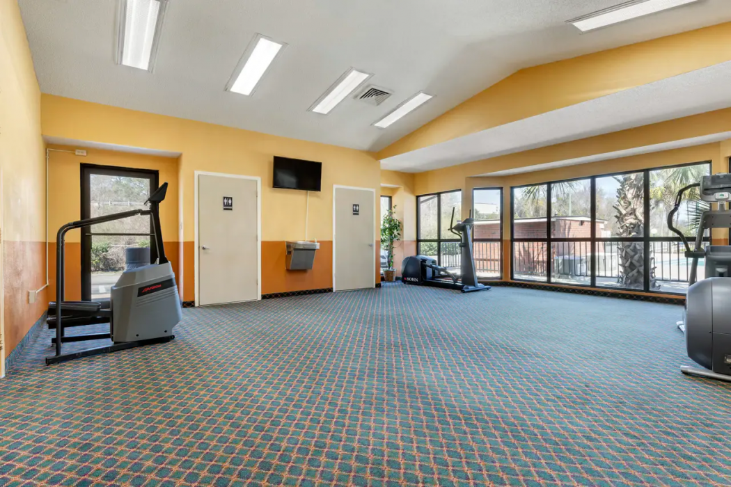 Econo Lodge Florence - Darlington 13/20