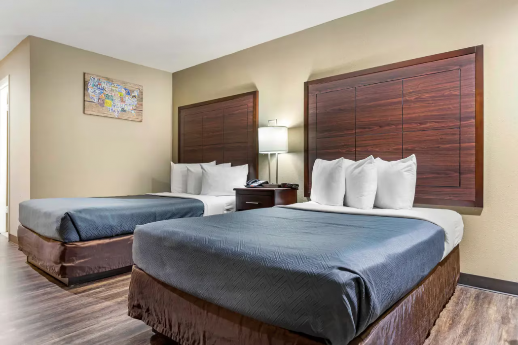 Econo Lodge Florence - Darlington 8/20
