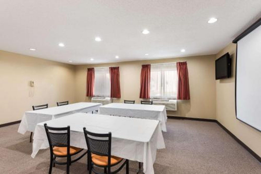 Quality Inn Upper Sandusky OH 16/29