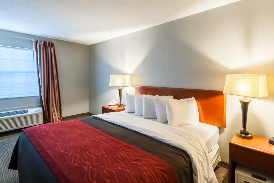 Quality Inn Solomons - Beacon Marina 12/25