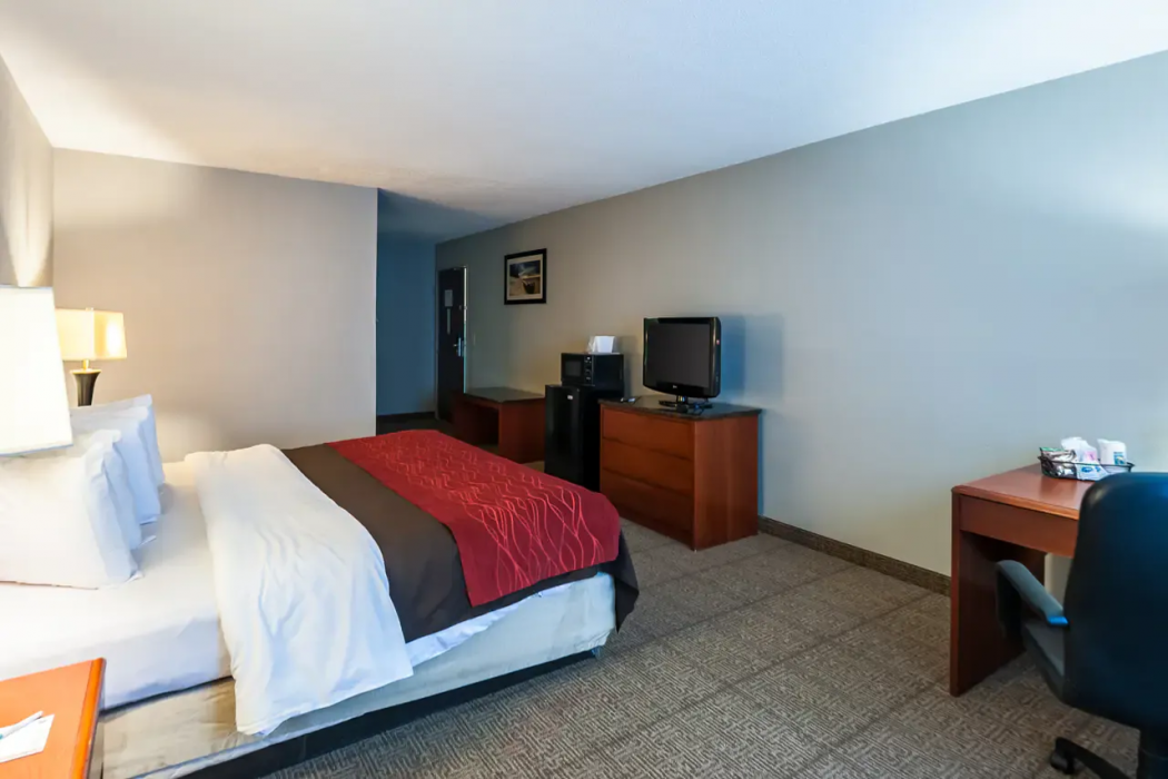 Quality Inn Solomons - Beacon Marina 10/25