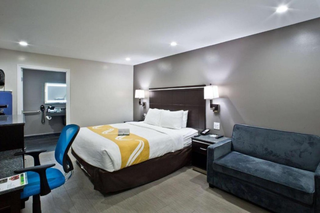 Bay Area Inn & Suites 11/28