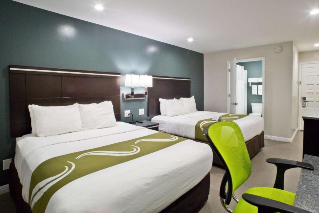 Bay Area Inn & Suites 12/28
