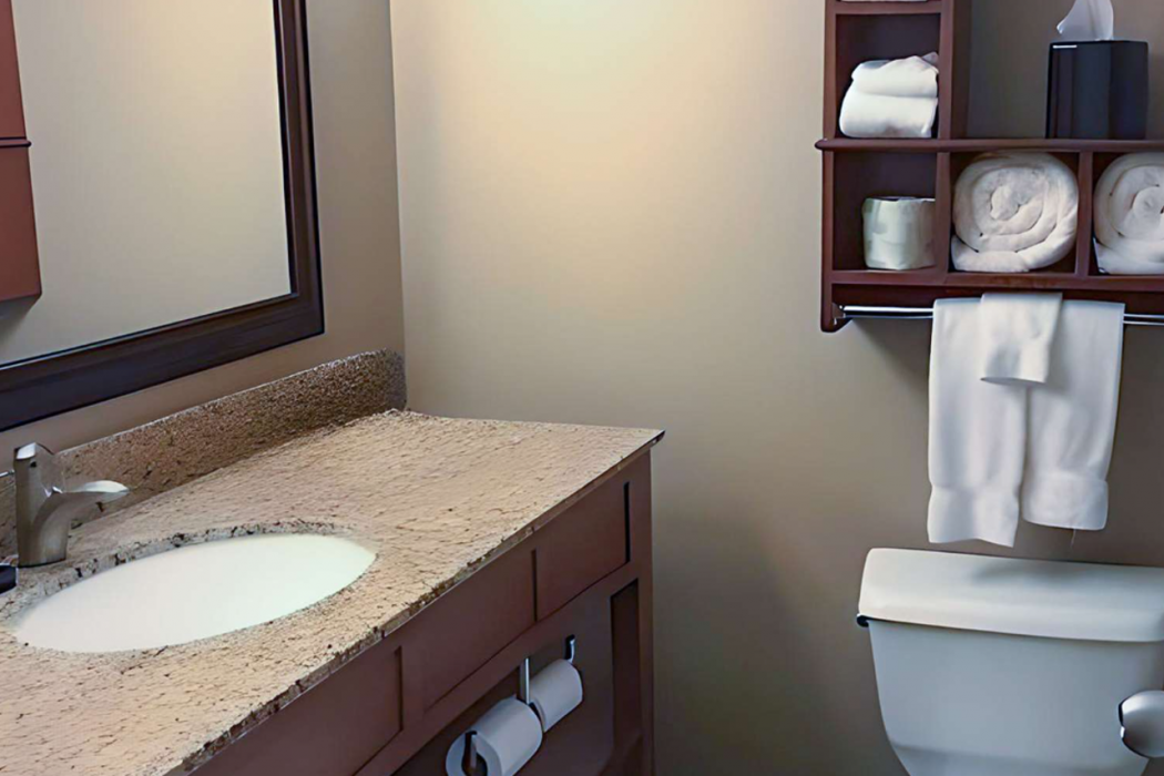 Quality Inn & Suites Stillwater 8/27