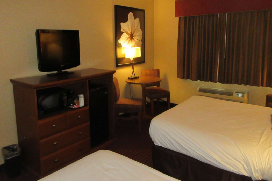 Quality Inn & Suites Stillwater 6/27