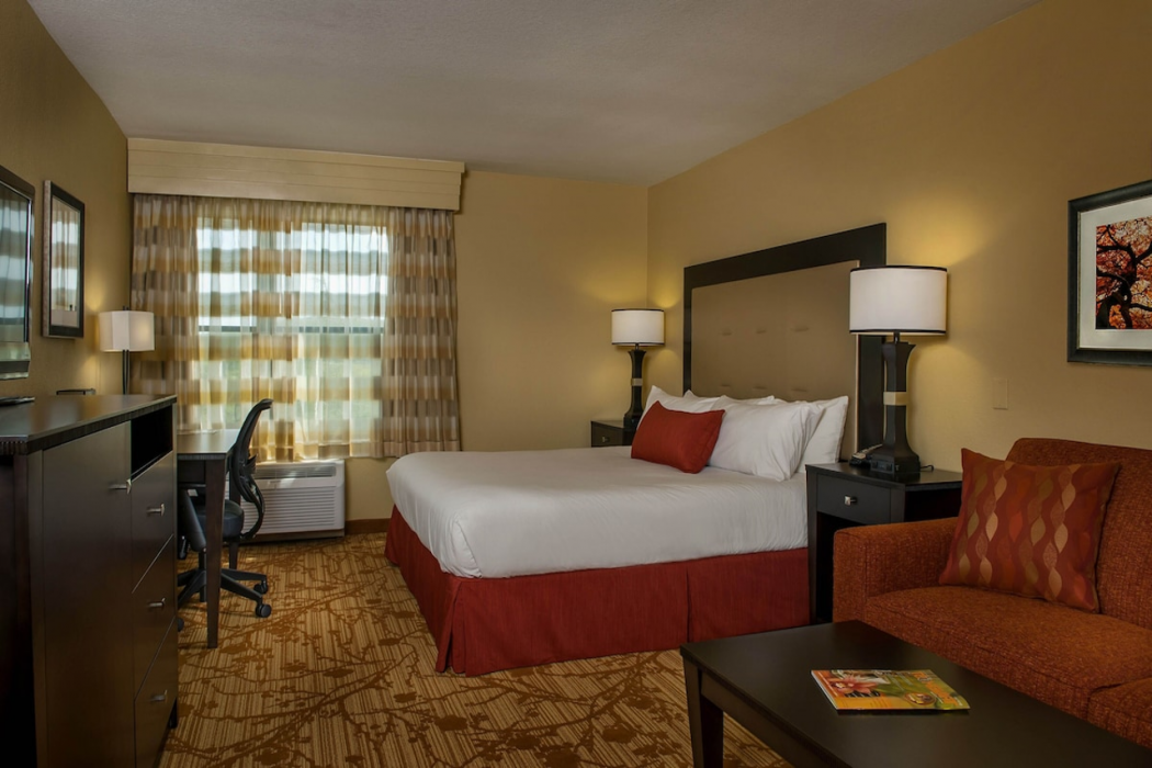 The Branson Hillside Hotel 7/21