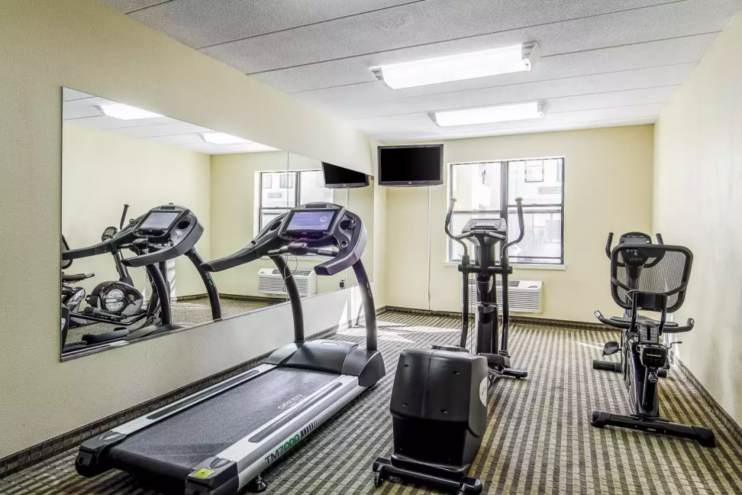 Red Roof Inn & Suites Middleborough 24/40
