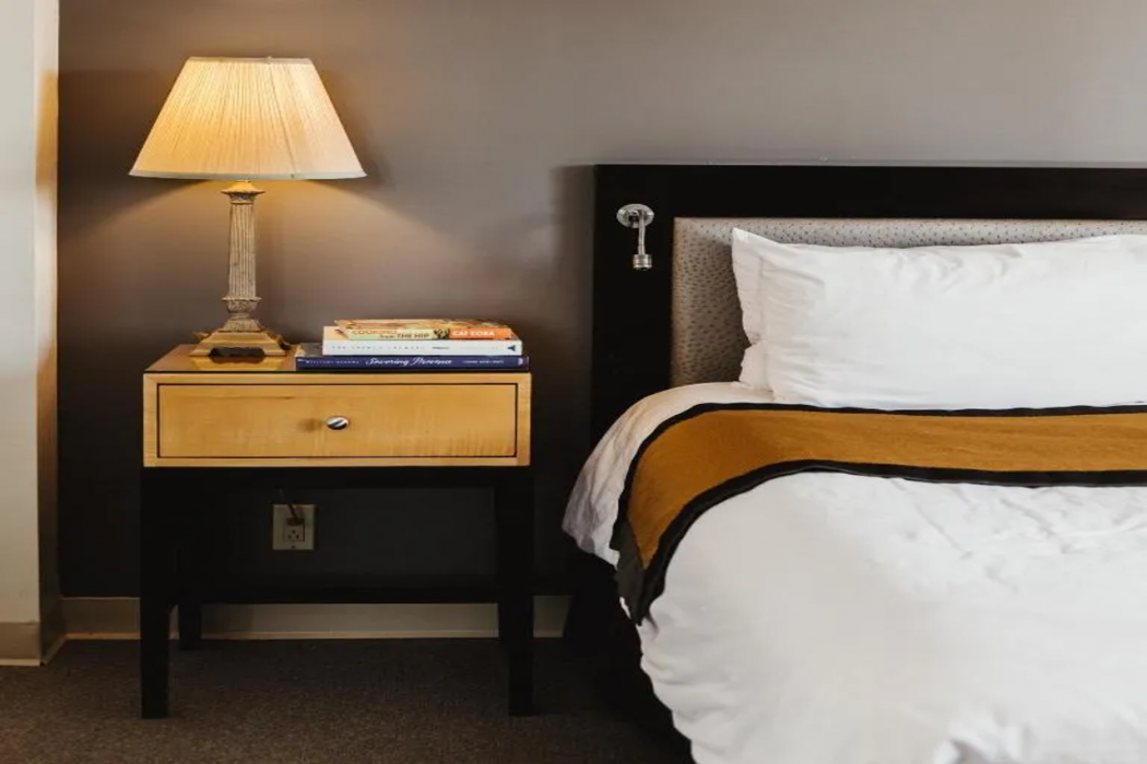 Stamford Suites Hotel 7/43